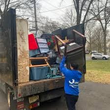 Full Junk Removal Services in Gastonia, TX